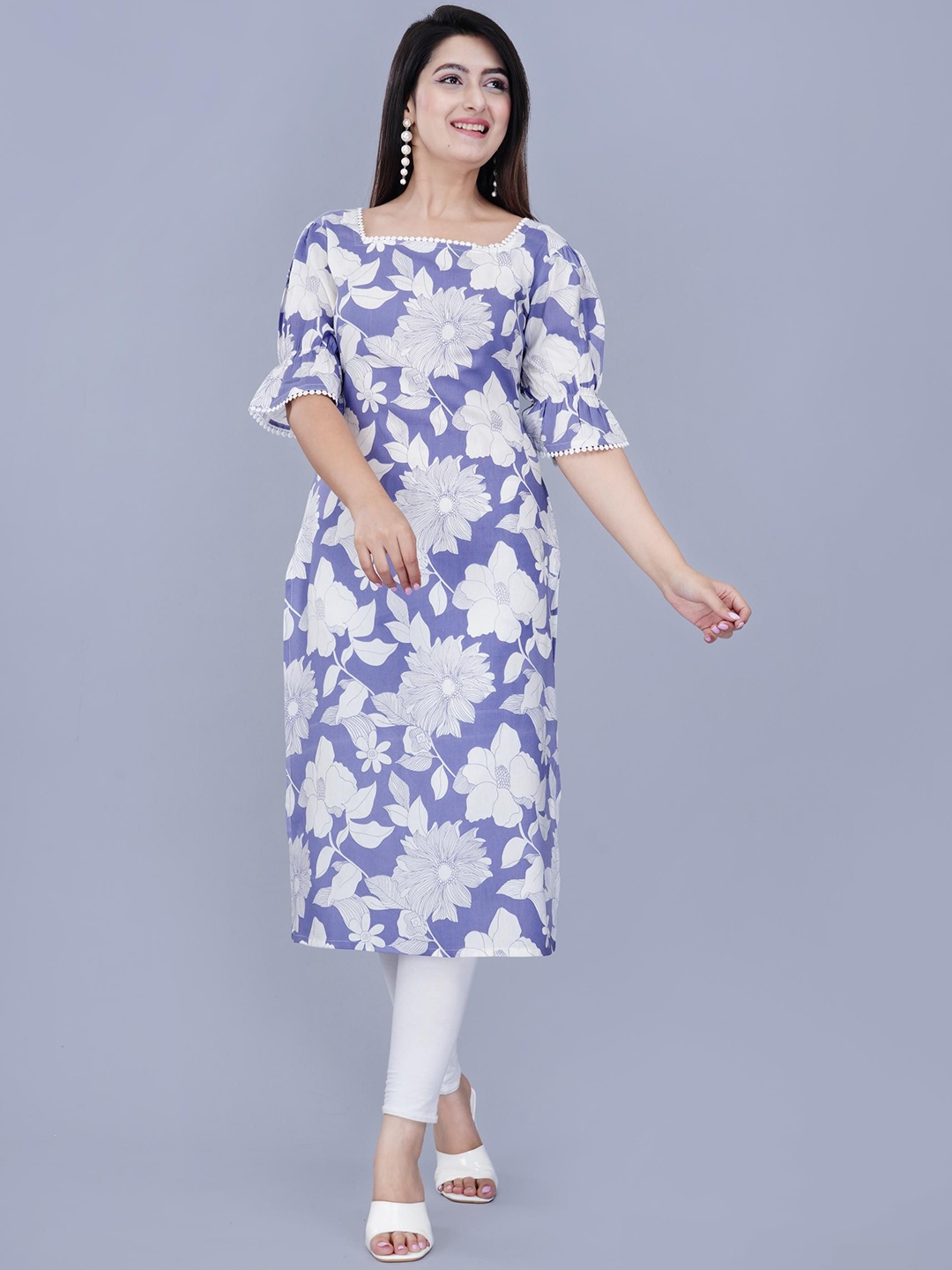 

Mintmarie Floral Printed Square Neck Bell Sleeves Straight Kurta, Blue