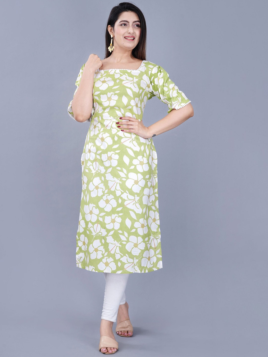 

Mintmarie Floral Printed Square Neck Straight Kurta, Green