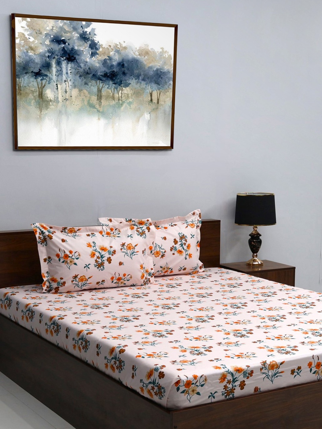 

BOMBAY DYEING Orange & Grey Floral 164 TC Cotton Queen Bedsheet With 2 Pillow Covers