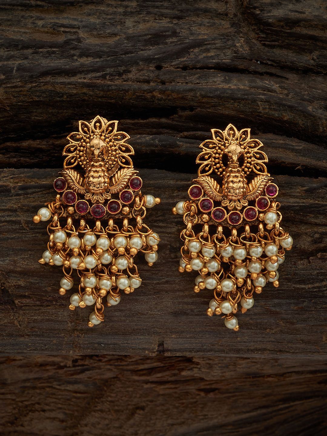 

Kushal's Fashion Jewellery Gold-Plated Stones Studded & Beaded Classic Drop Earrings