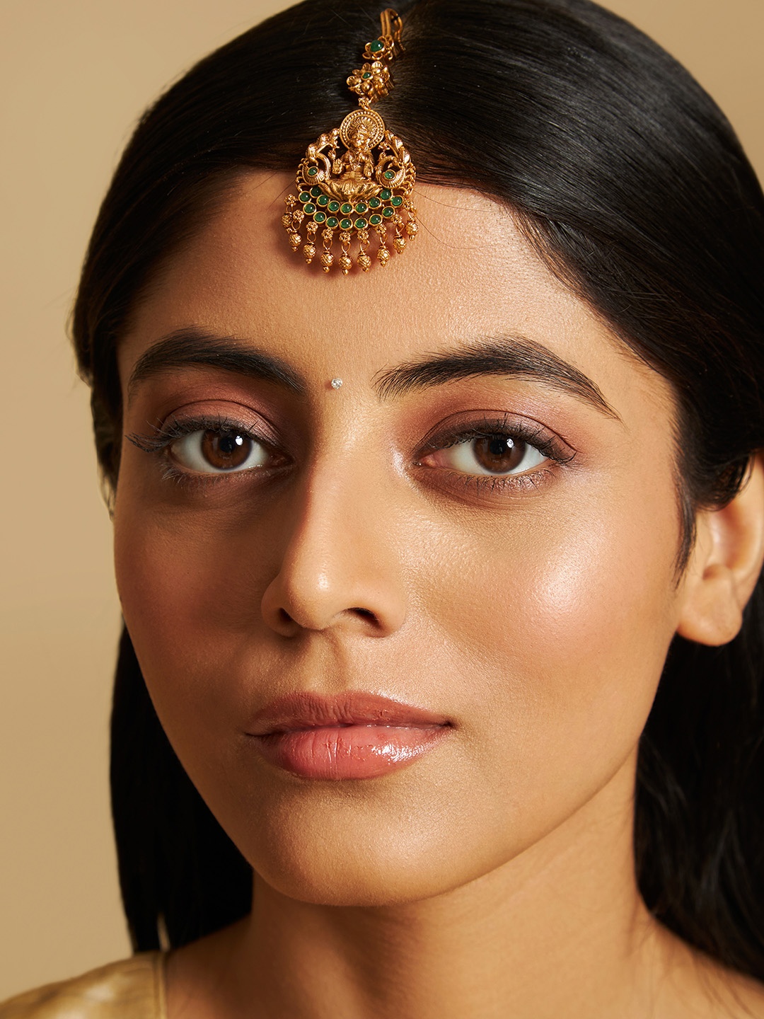 

Kushal's Fashion Jewellery Gold-Plated Stones Studded Antique Maang Tikka