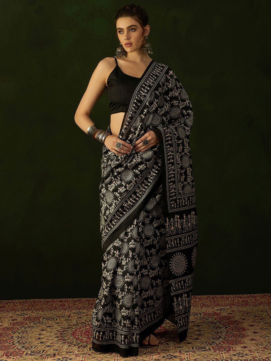 

Mitera Warli Dabu Saree, Black