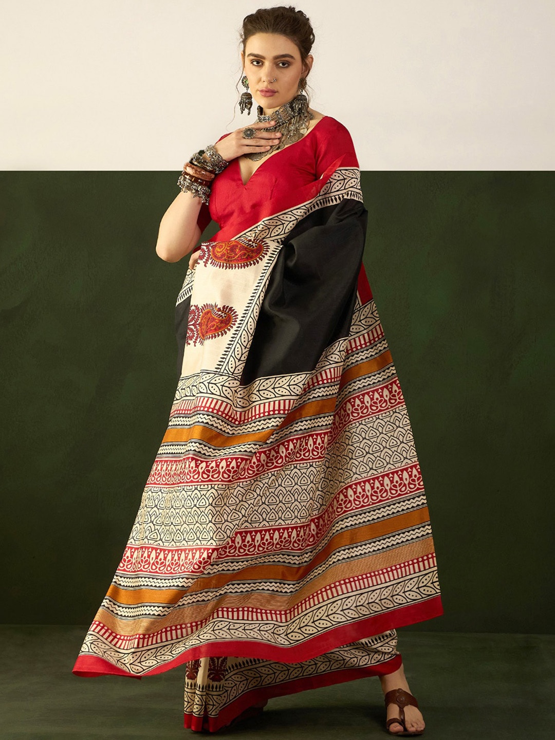 

Mitera Bhagalpuri Saree, Black