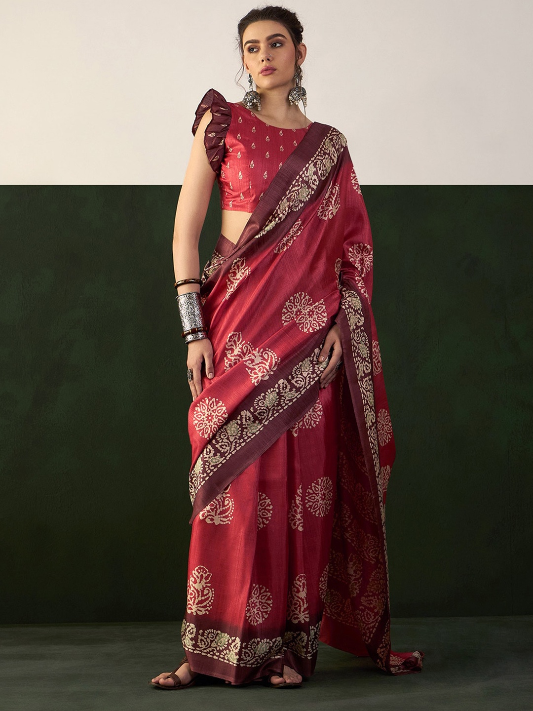 

Mitera Ethnic Motifs Bagru Saree, Maroon