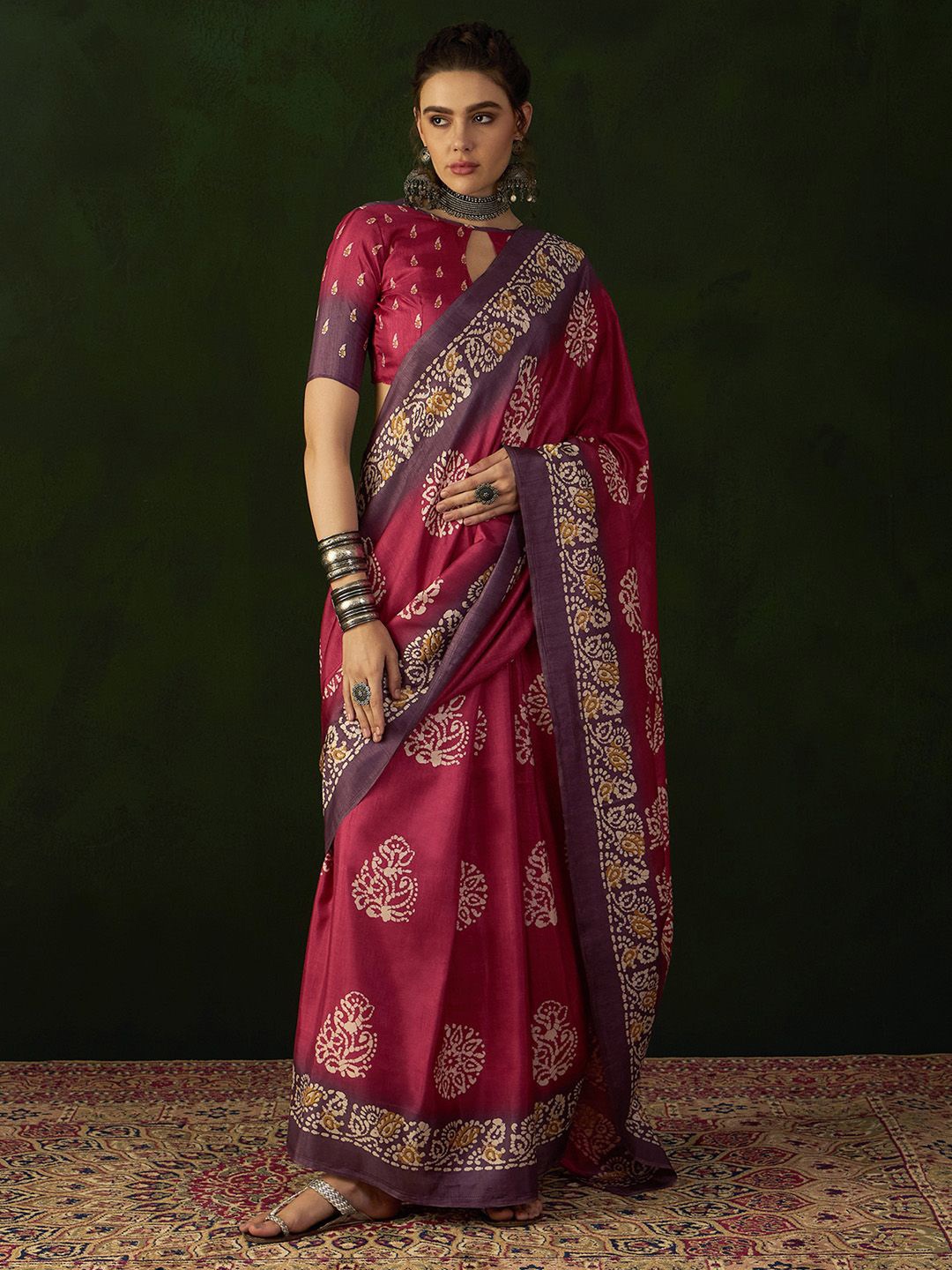 

Mitera Ethnic Motifs Bagru Saree, Fuchsia