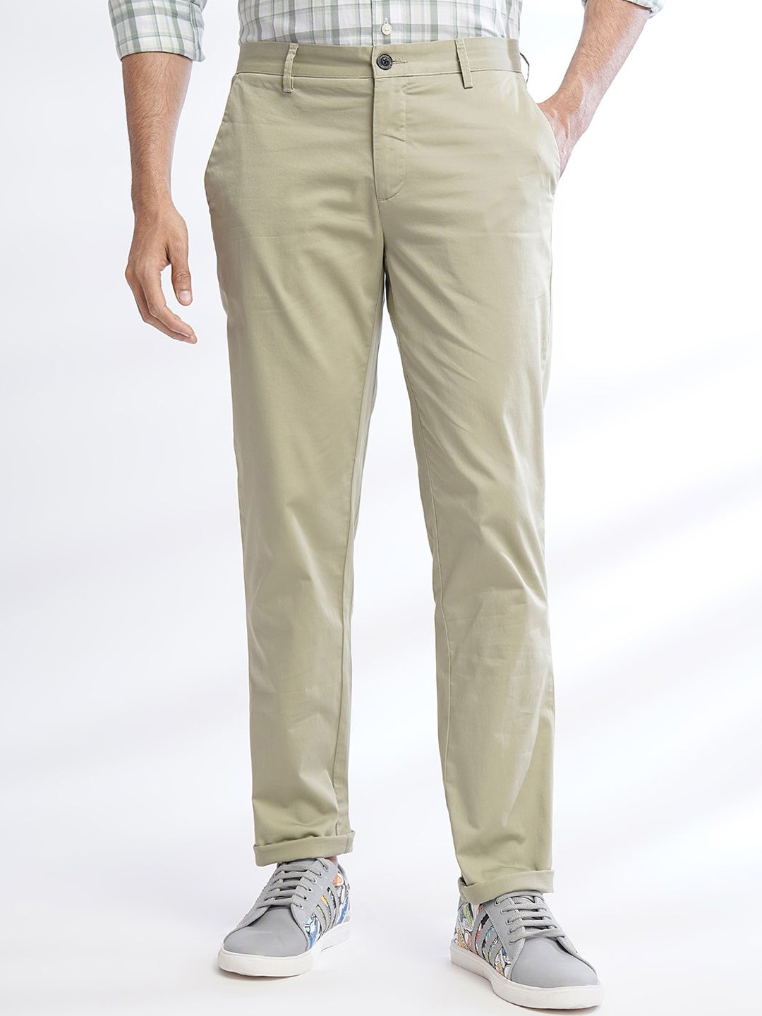 

JADE BLUE Men Slim Fit Cotton Trousers, Green