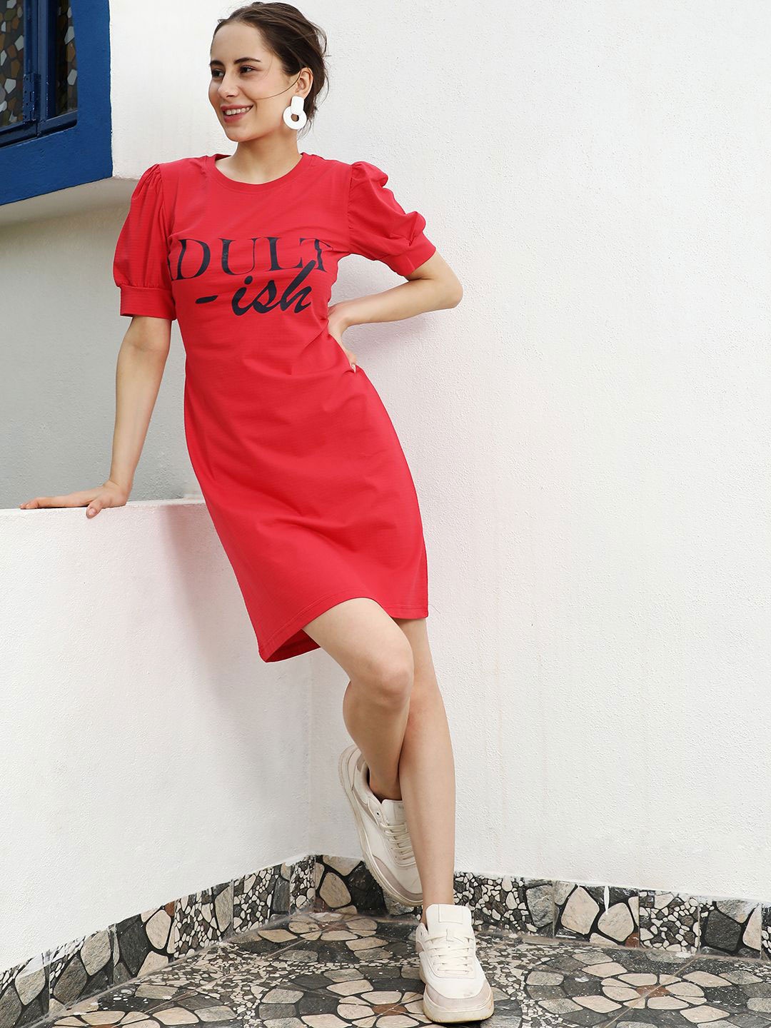 

PINACOLADA Printed Round Neck Puff Sleeves T-shirt Dress, Red