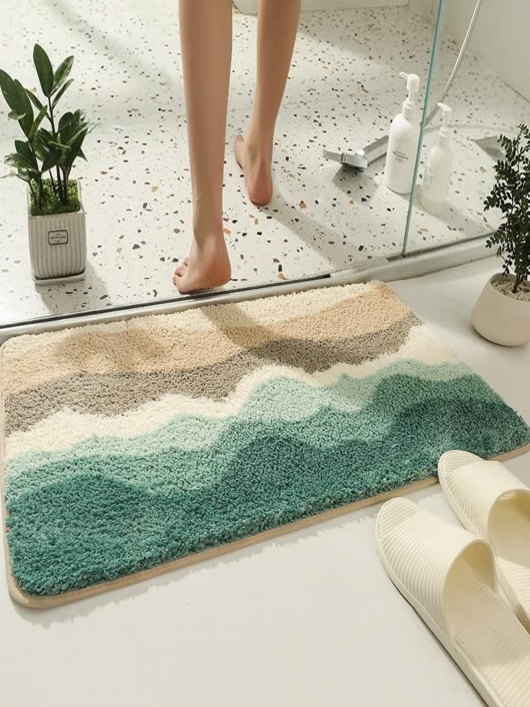 

ROSEATE Beige & Green Printed Microfiber Bath Rugs