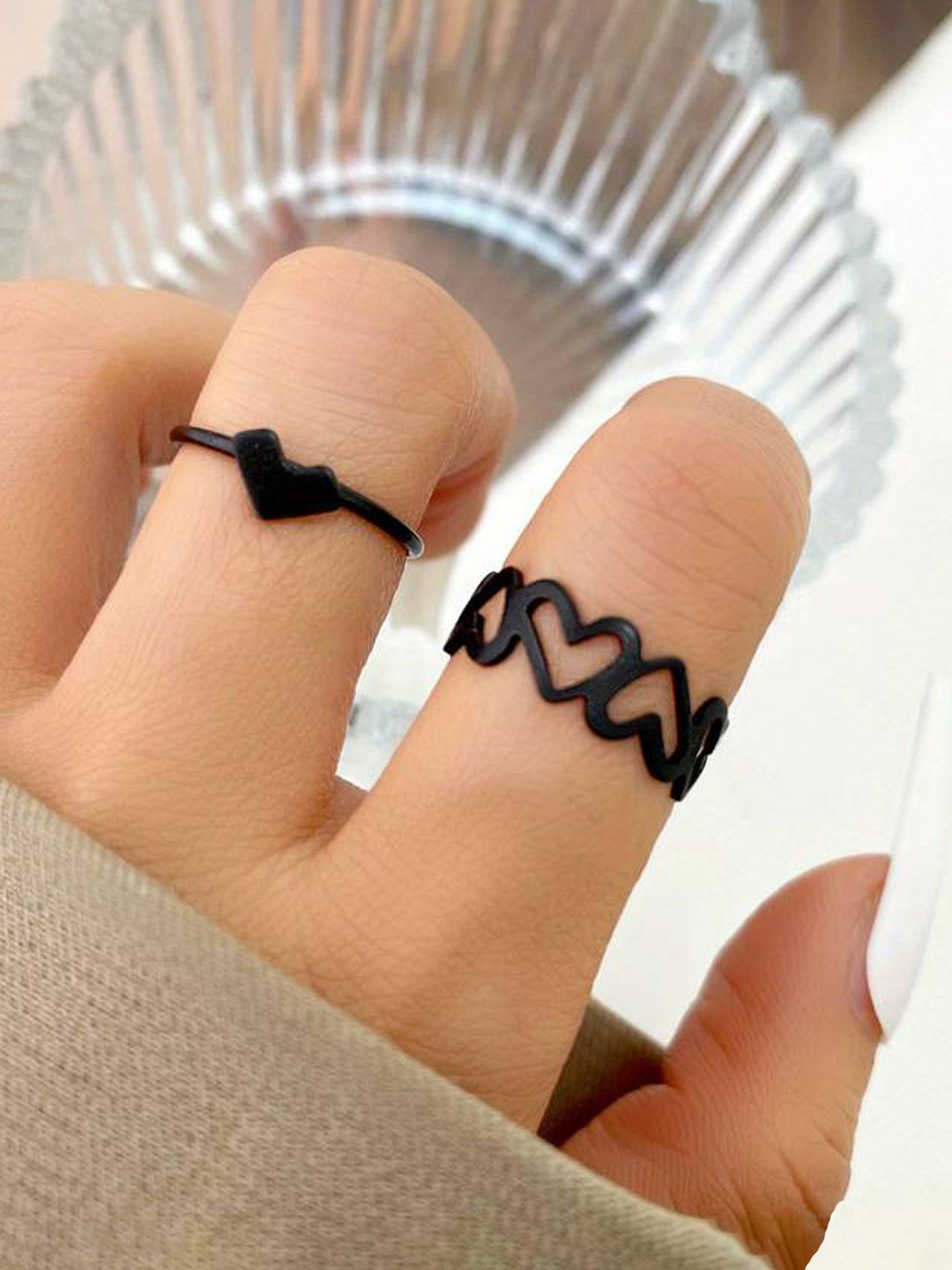 

Jewels Galaxy Set Of 2 Adjustable Rings, Black