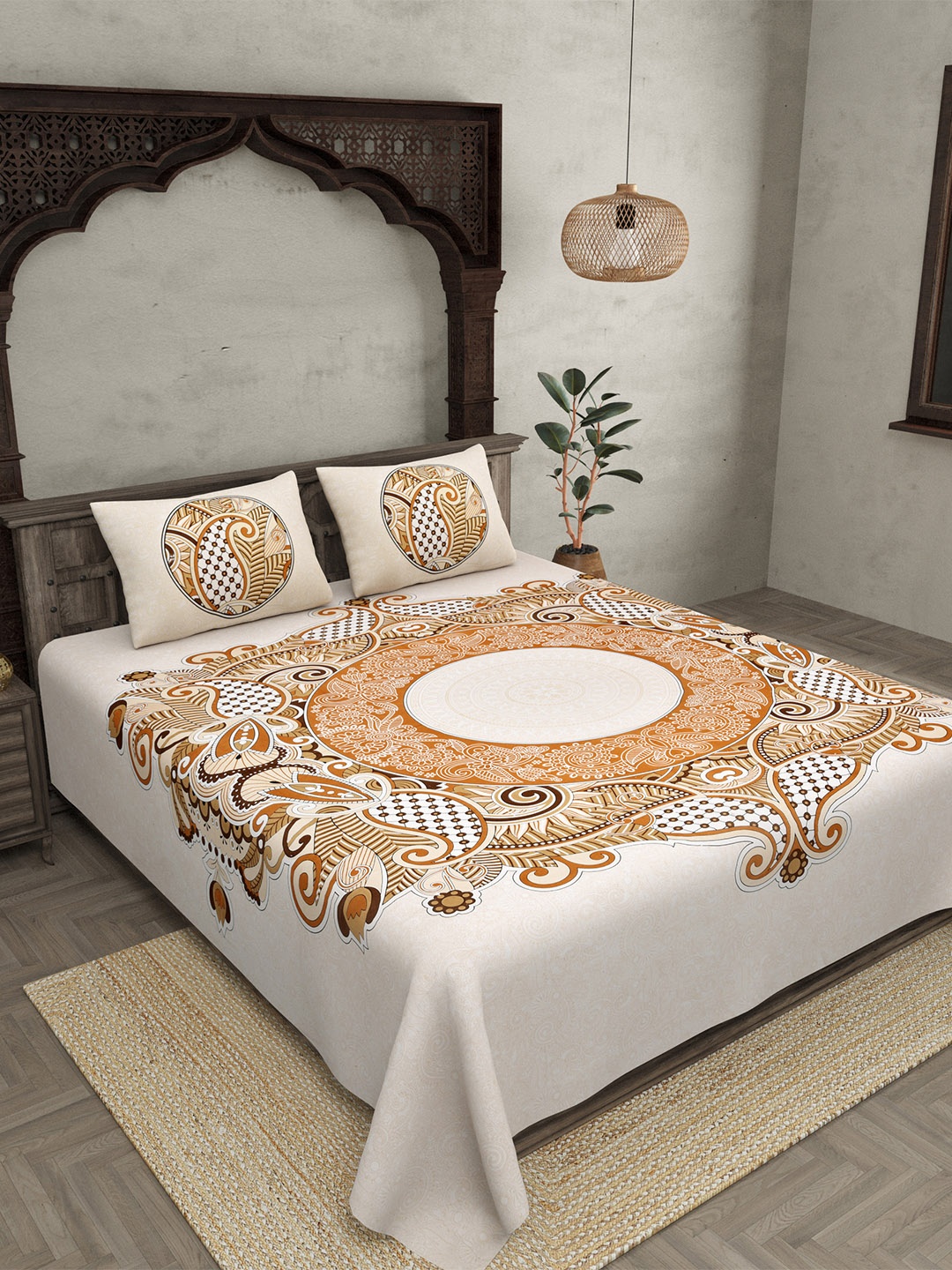 

BED-SHEET.COM Brown & White Ethnic Motifs King Bedsheet With 2 Pillow Covers