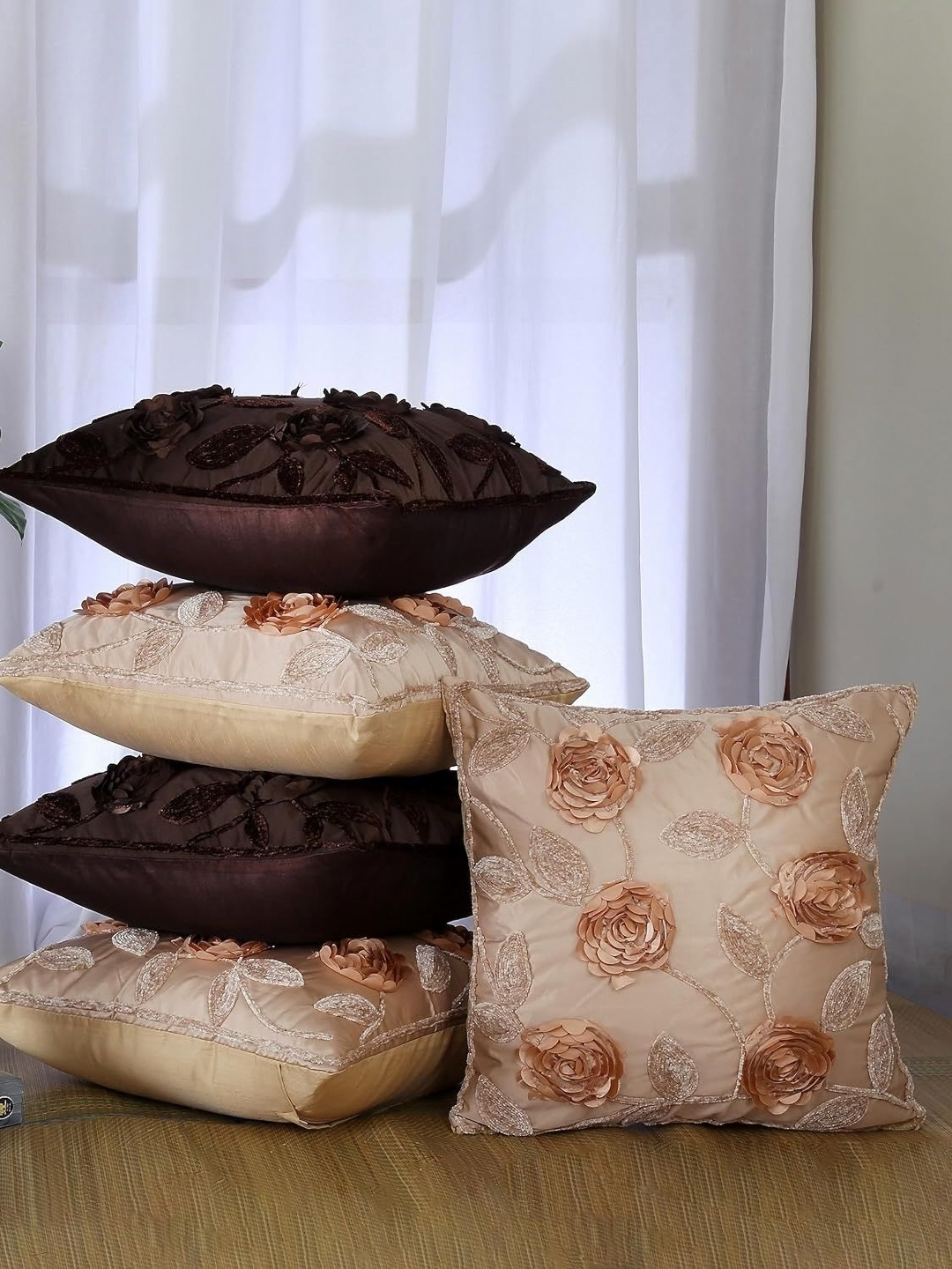 

Homerz Beige & Brown 5 Pieces Floral Velvet Square Cushion Covers