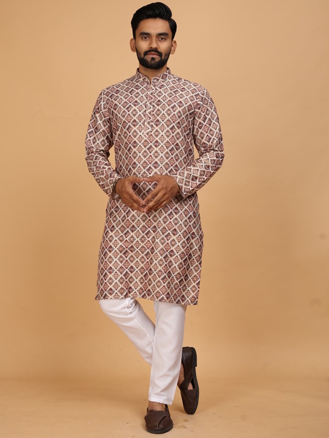 

Fashion FRICKS Geometric Printed Mandarin Collar Kurta, Beige
