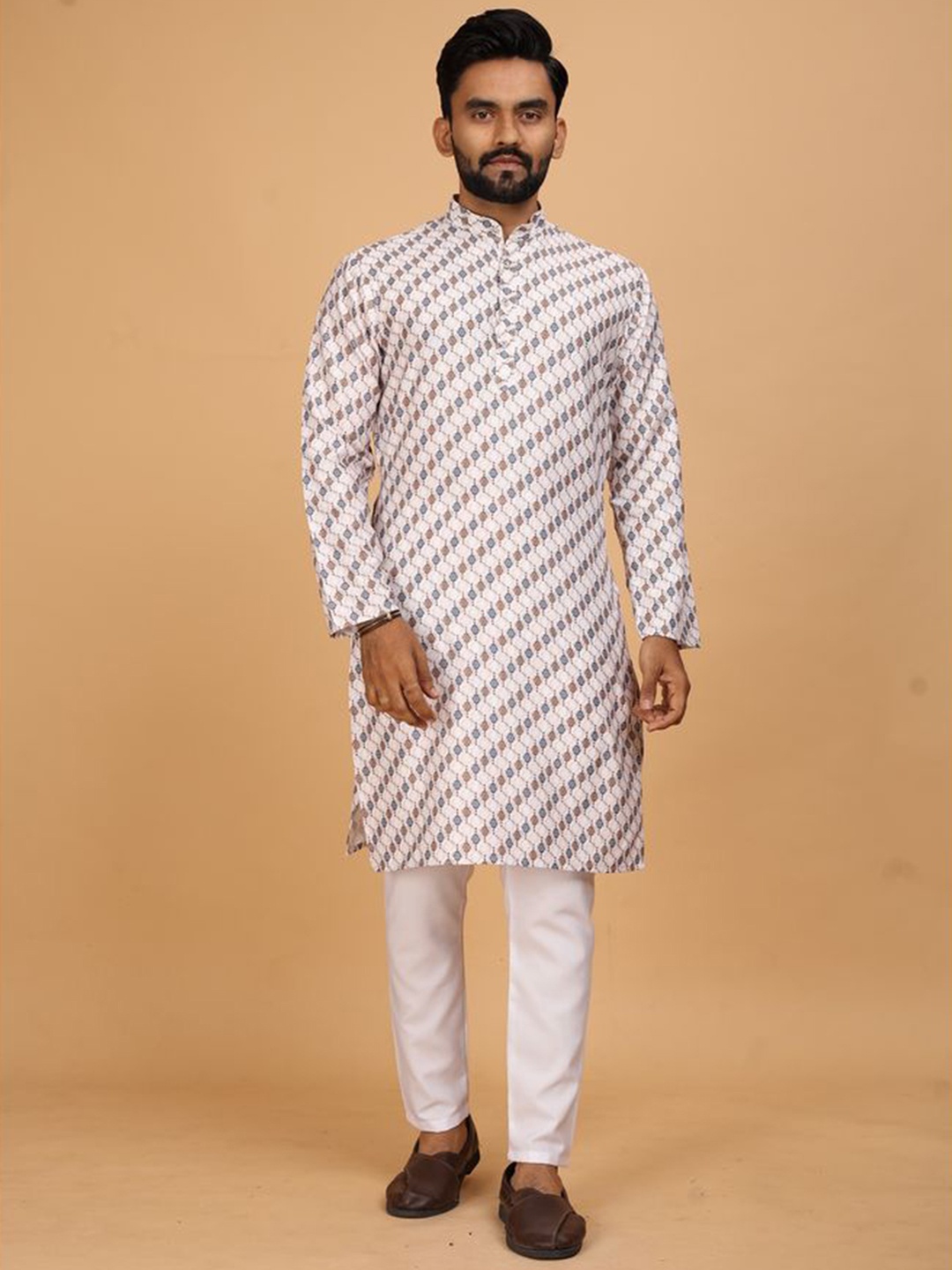 

Fashion FRICKS Geometric Printed Mandarin Collar Kurta, White