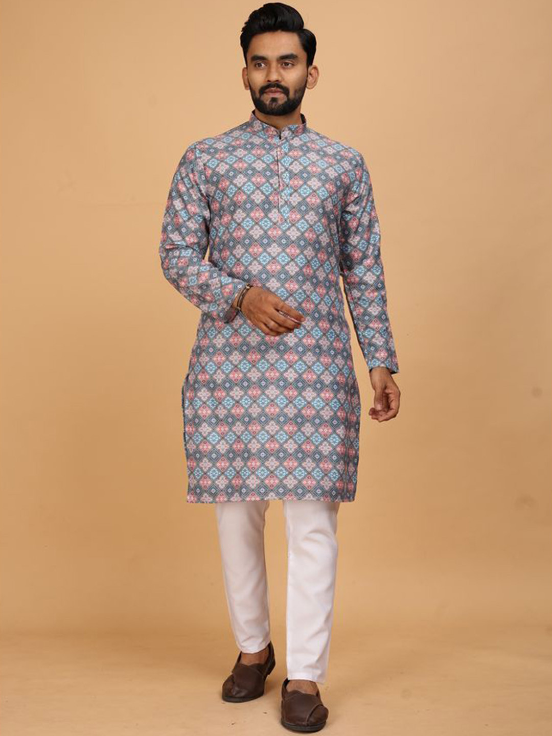 

Fashion FRICKS Geometric Printed Mandarin Collar Kurta, Grey