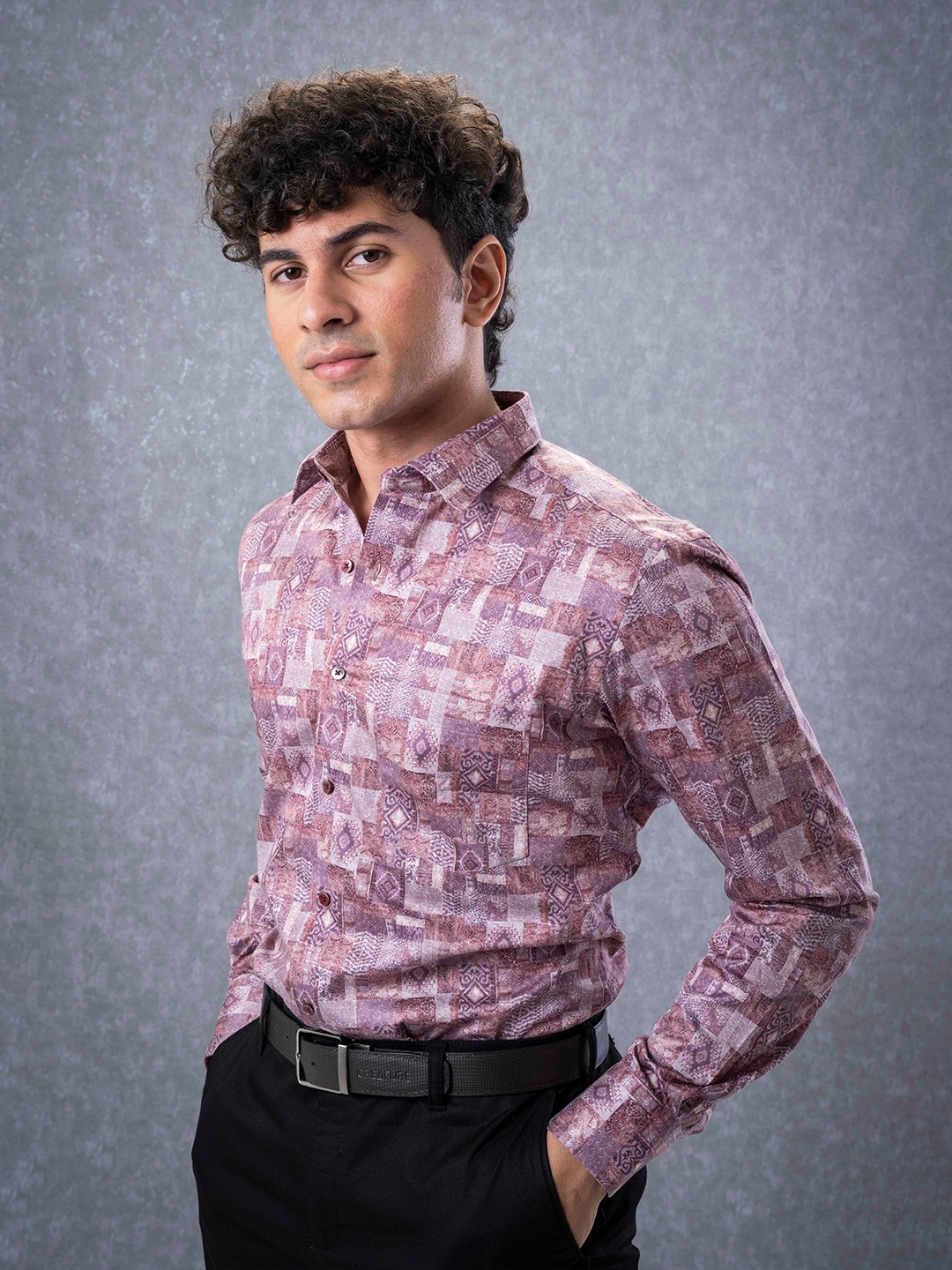 

Sero Abstract Printed Comfort Pure Cotton Casual Shirt, Mauve