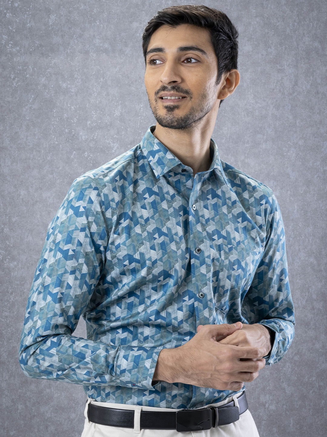 

Sero Comfort Spread Collar Floral Printed Regular Fit Cotton Casual Shirt, Blue
