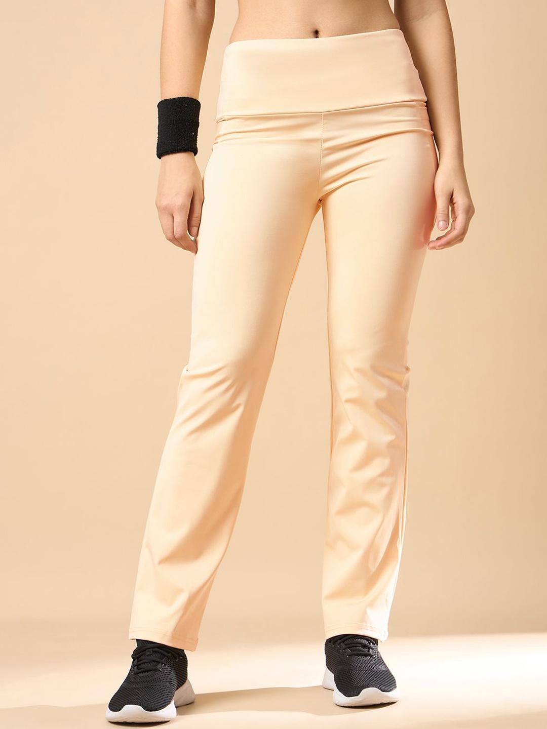

COLOR CAPITAL Women Pack Of 2 Slim-Fit Ankle-Length Gym Tights, Cream