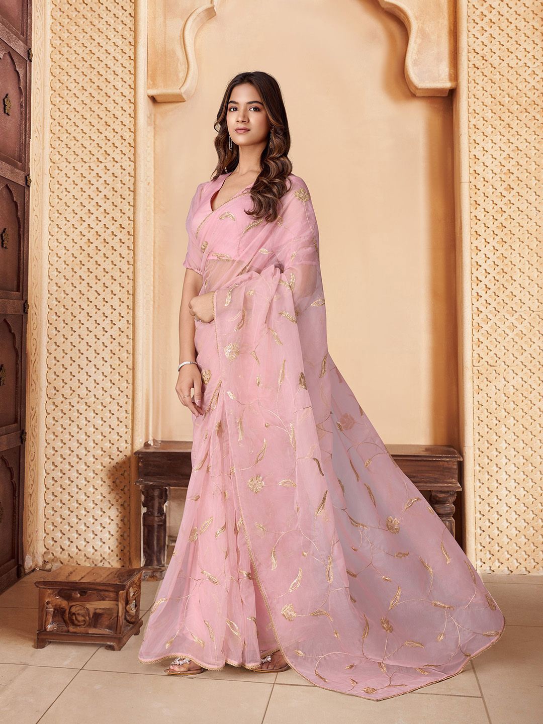 

House of Pataudi Embroidered Organza Sarees, Pink
