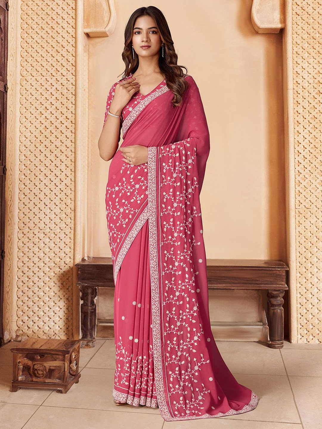 

House of Pataudi Floral Thread and Sequins Embroidered Saree, Pink