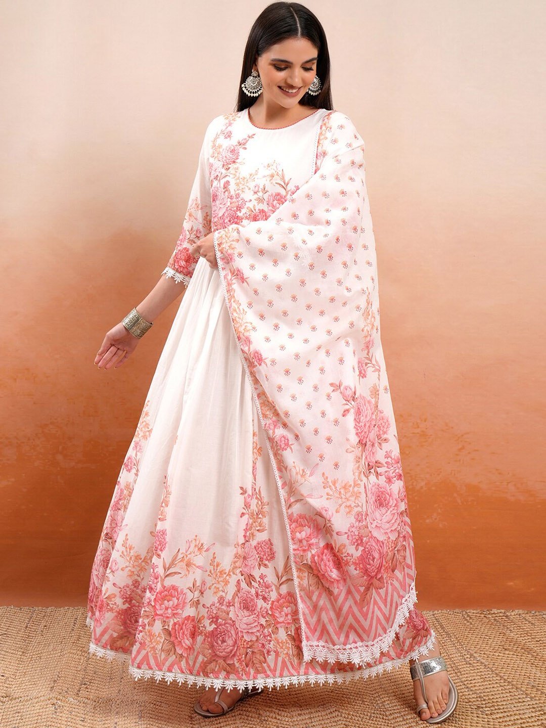 

Vishudh Women Floral Printed Regular Pure Cotton Kurta with Trousers & With Dupatta, Off white