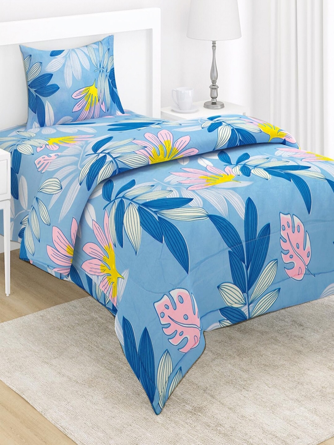 

HOKIPO Blue & White Floral Super Soft AC Comforter Bedding Set