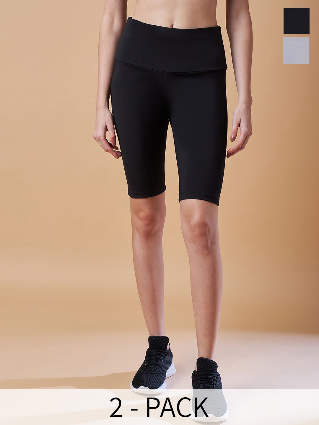 COLOR CAPITAL Women Pack Of 2 Above Knee-Length Gym Tights, Black