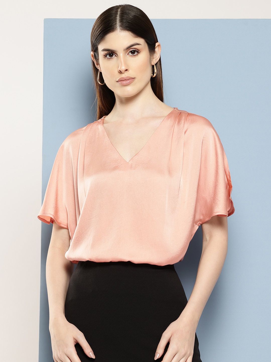 

Chemistry Extended Sleeves Satin Top, Peach