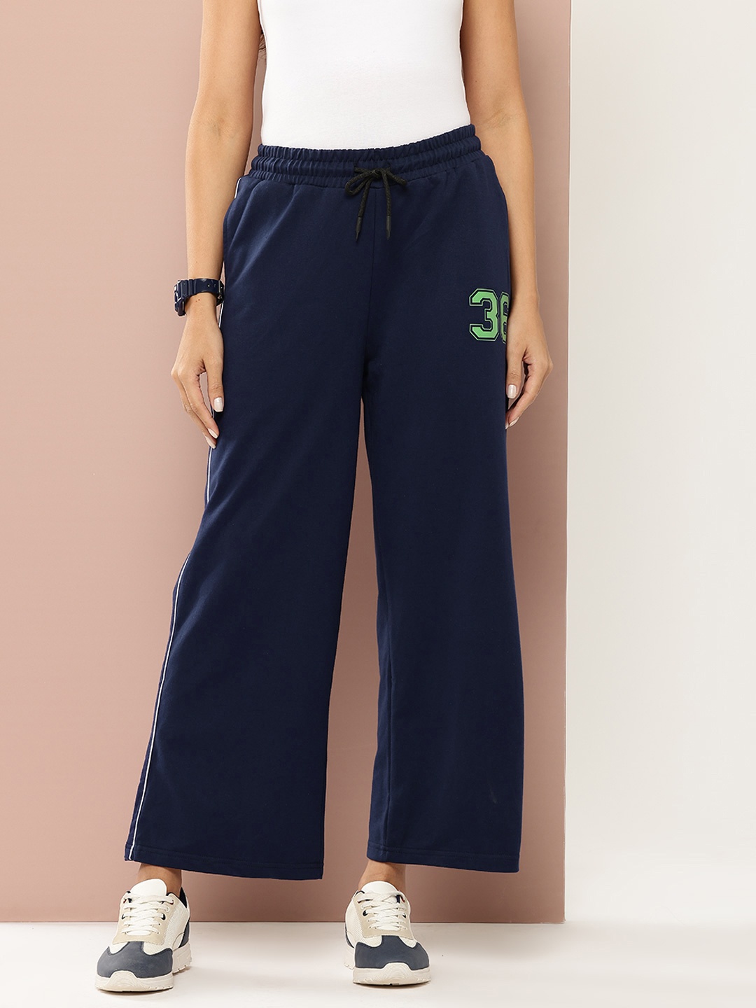 

Harvard Women Flared Track Pants, Navy blue