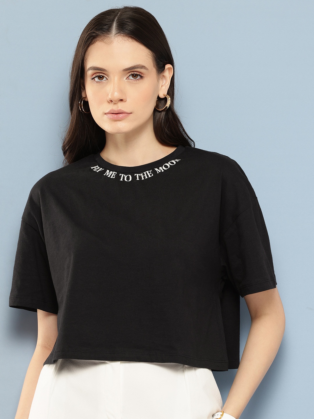 

Chemistry Embroidered Drop-Shoulder Sleeves Boxy T-shirt, Black