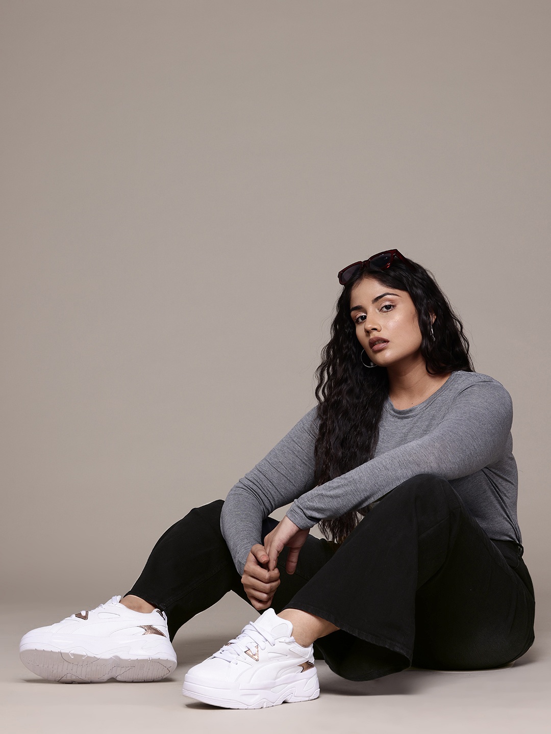 The Roadster Lifestyle Co Women Oversized Flared Jeans, Black