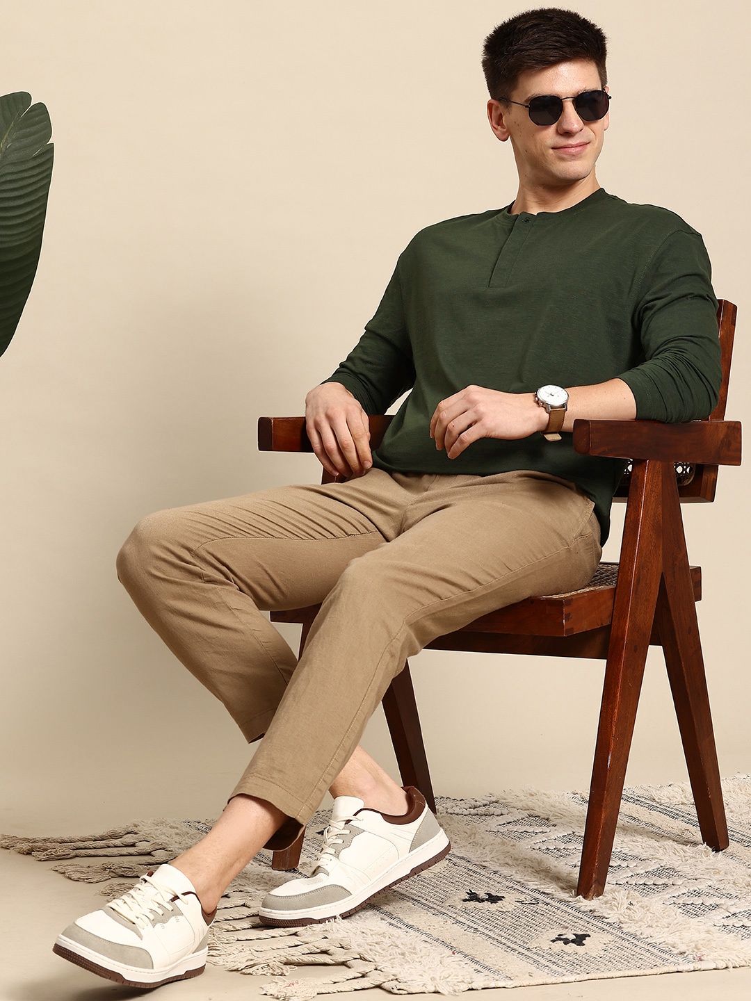 

Mast & Harbour Men Henley Neck T-shirt, Olive