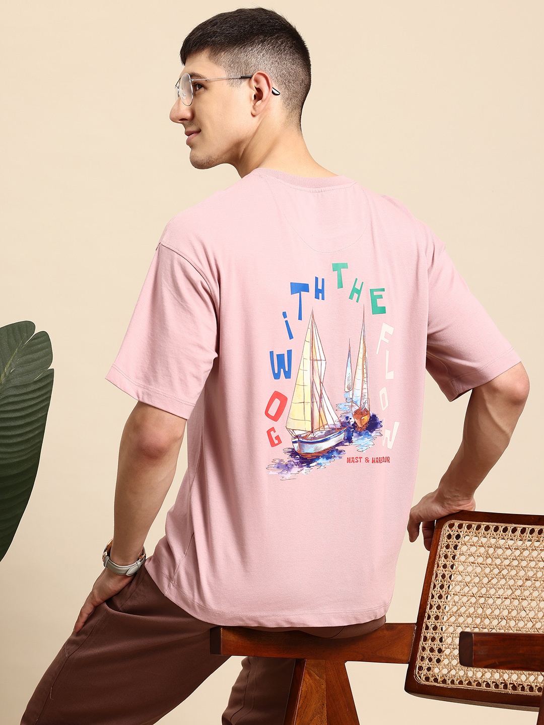 

Mast & Harbour Men Graphic Printed T-shirt, Pink