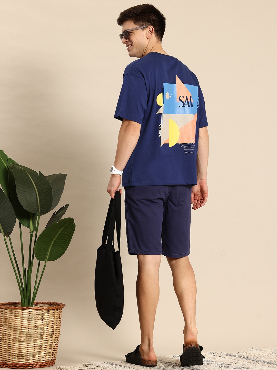 

Mast & Harbour Printed Drop-Shoulder Sleeves T-shirt, Navy blue