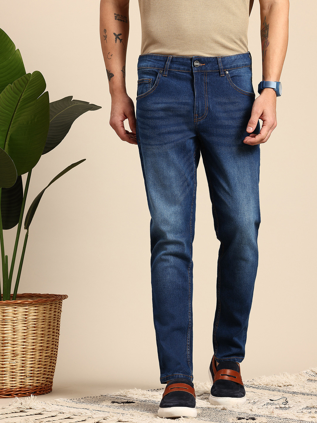 

Mast & Harbour Men Tapered Fit Light Fade Stretchable Jeans, Blue