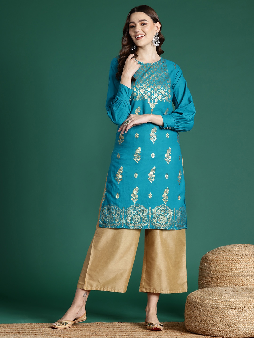 

Sangria Women Ethnic Motifs Foil Print Pure Cotton Kurta, Turquoise blue