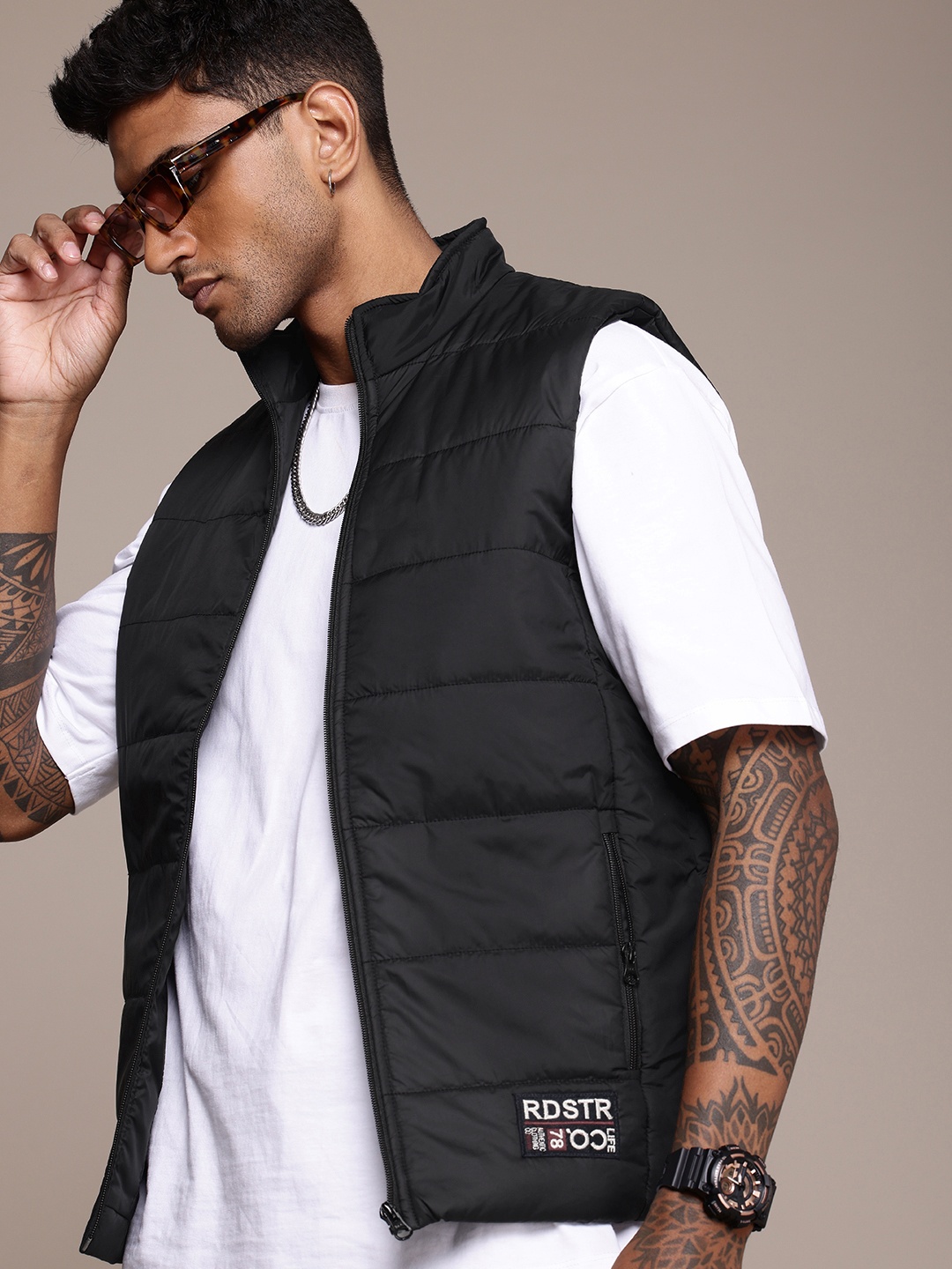 

The Roadster Life Co. Sleeveless Padded Jacket, Black