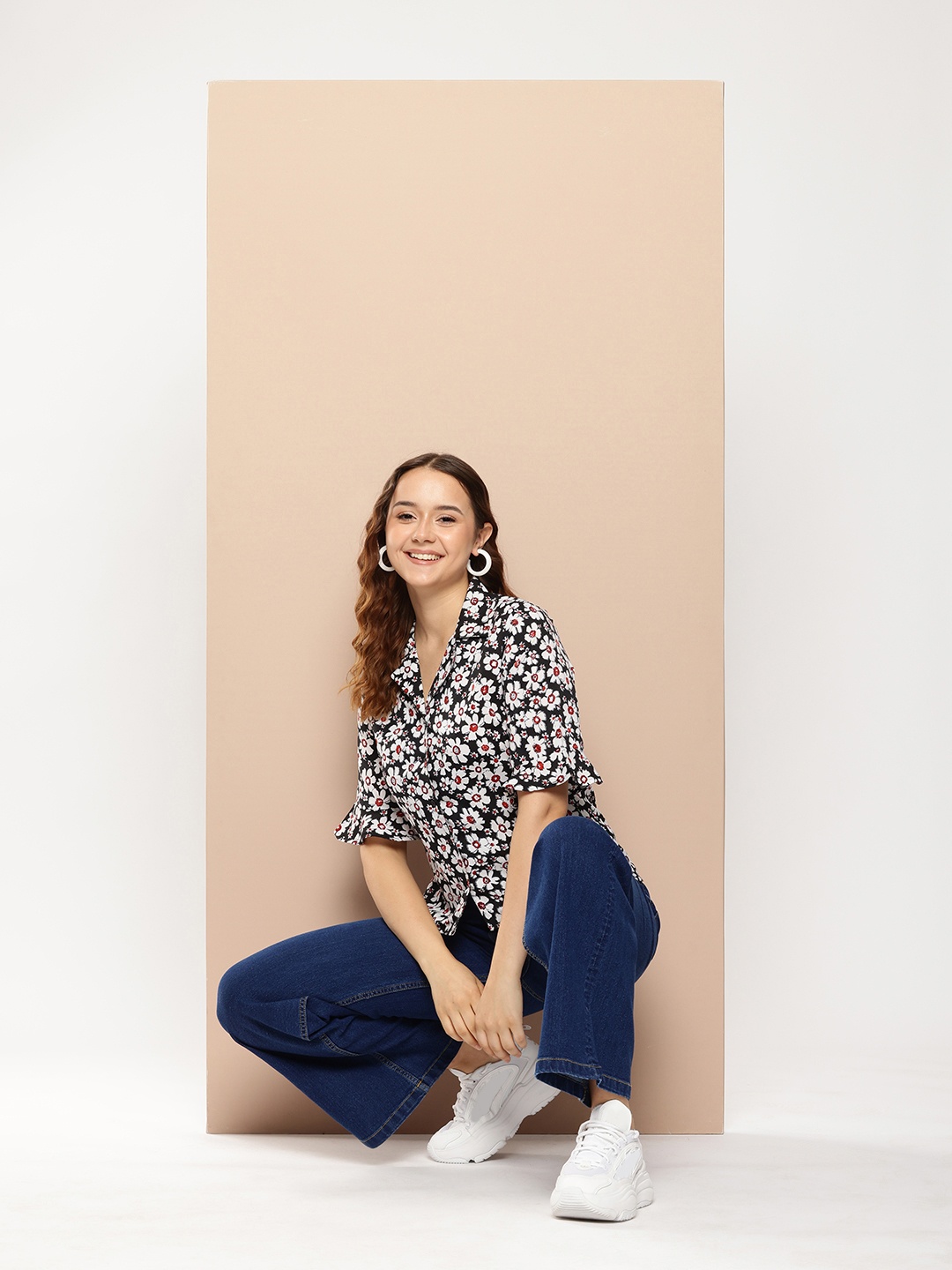 

encore by INVICTUS Floral Printed Bell Sleeves Casual Shirt, Black
