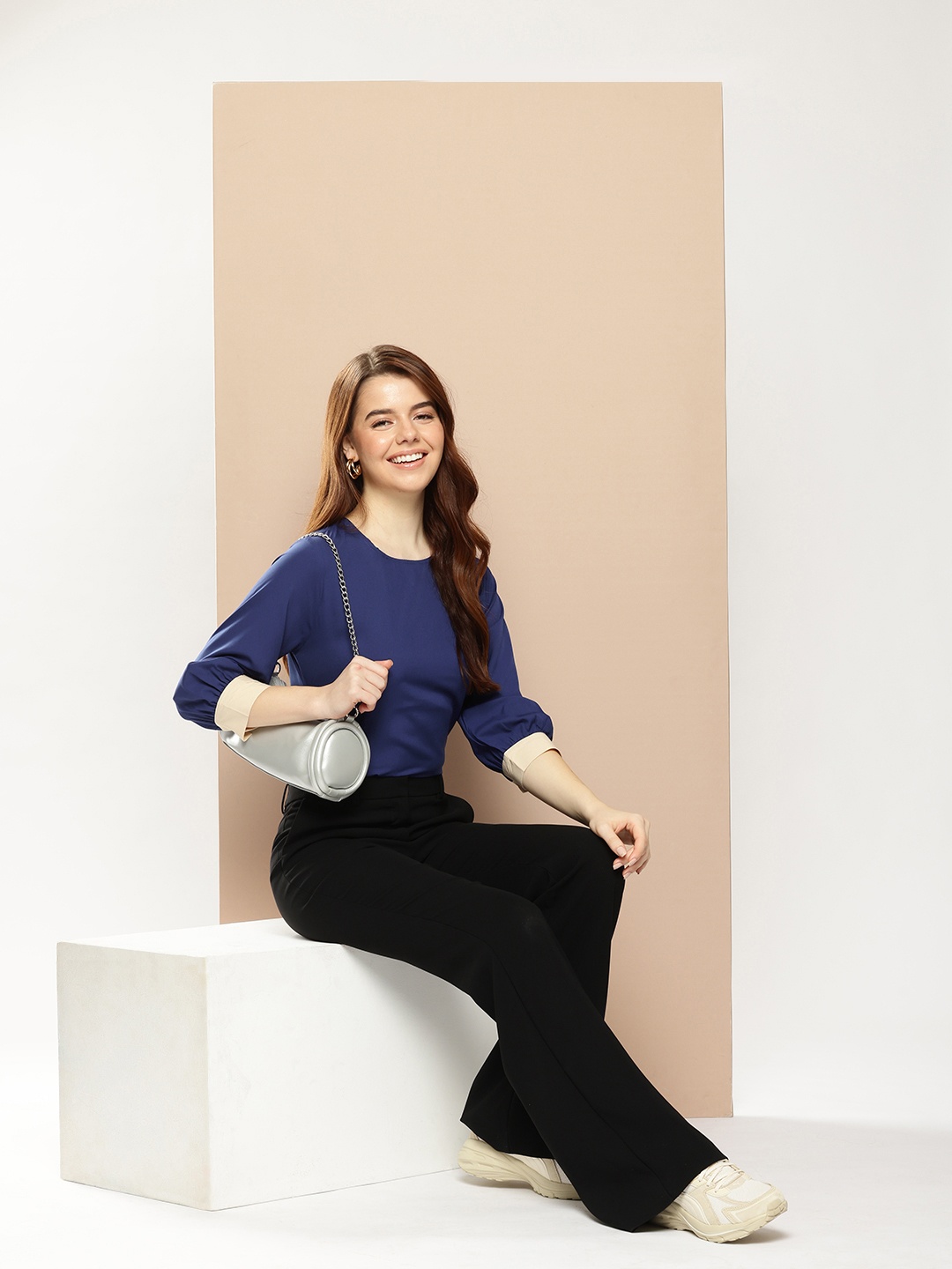 encore by INVICTUS Round Neck Cuffed Sleeves Top, Navy blue