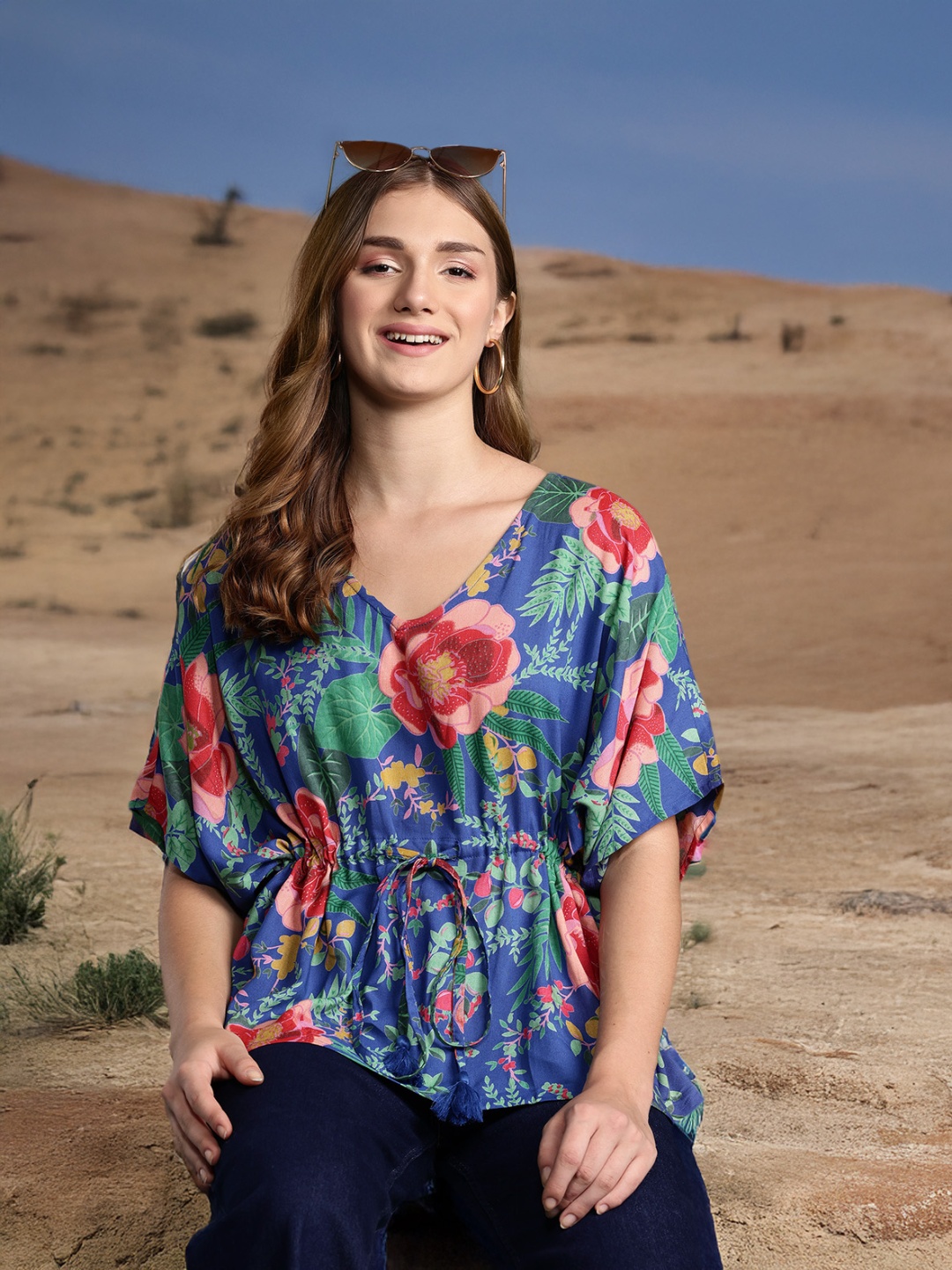 

DressBerry Floral Print Kimono Sleeves Cinched Waist Top, Blue