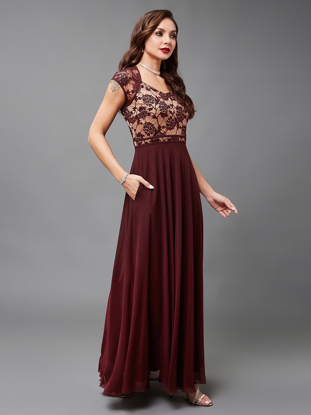 

Miss Chase Floral Embroidered Sweetheart Neck Georgette Maxi Dress, Maroon