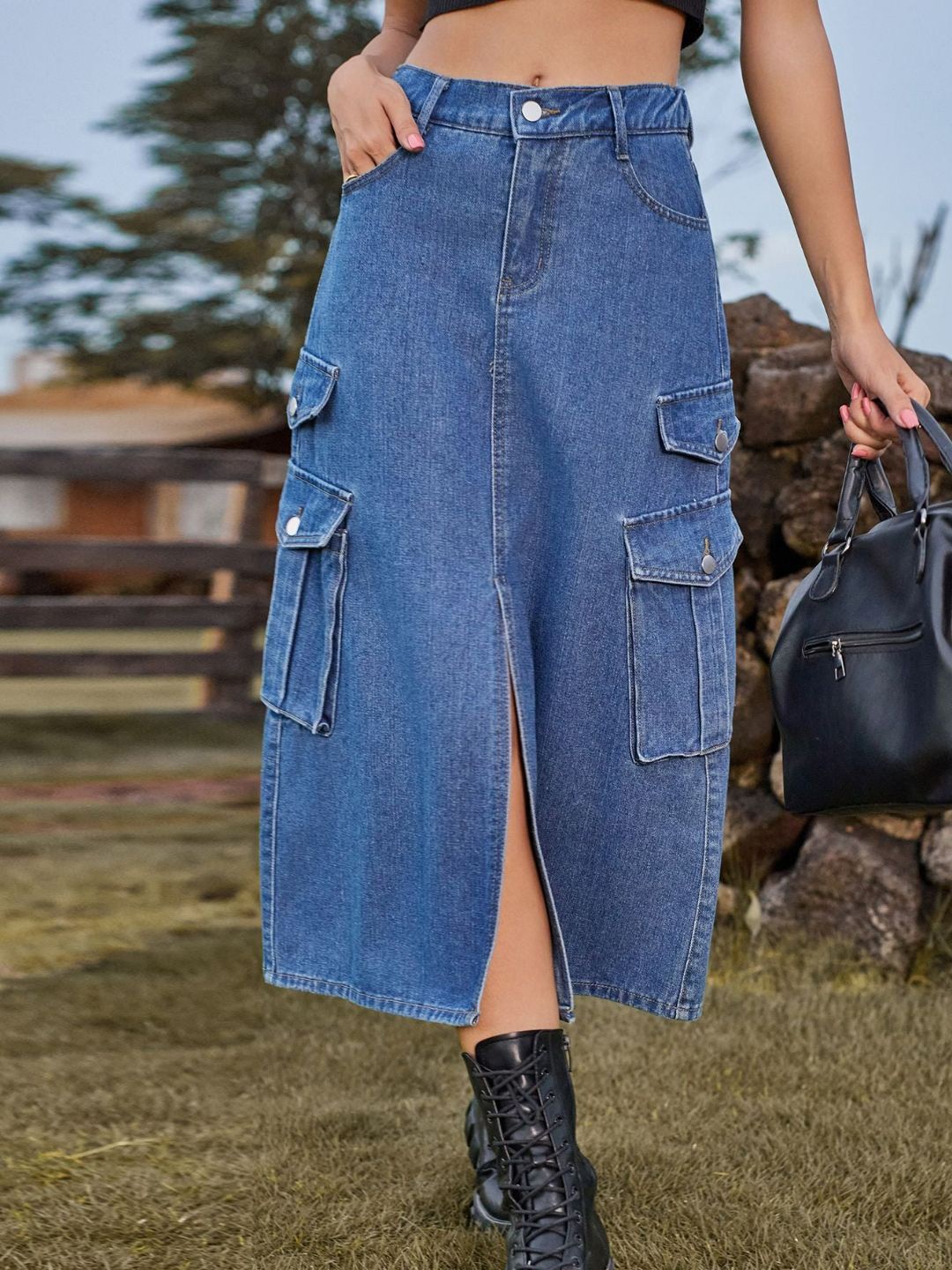 

4WRD by Dressberry Denim A-Line Mid-Length Skirt, Blue
