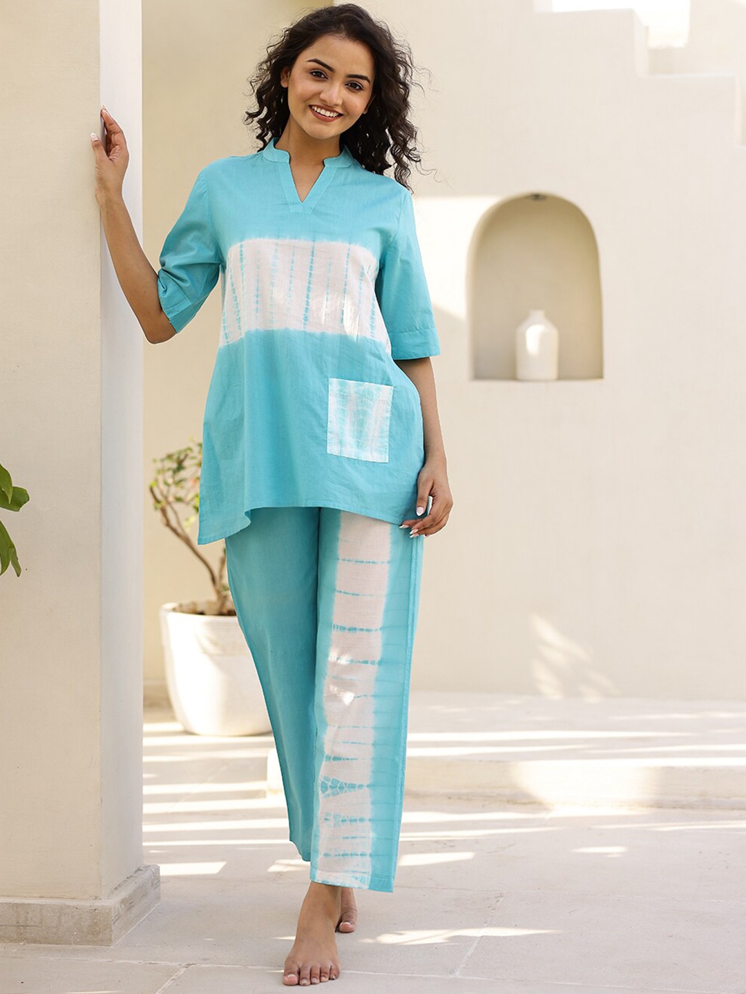 

SANSKRUTIHOMES Tie and Dye Mandarin Collar Pure Cotton Night suit, Blue