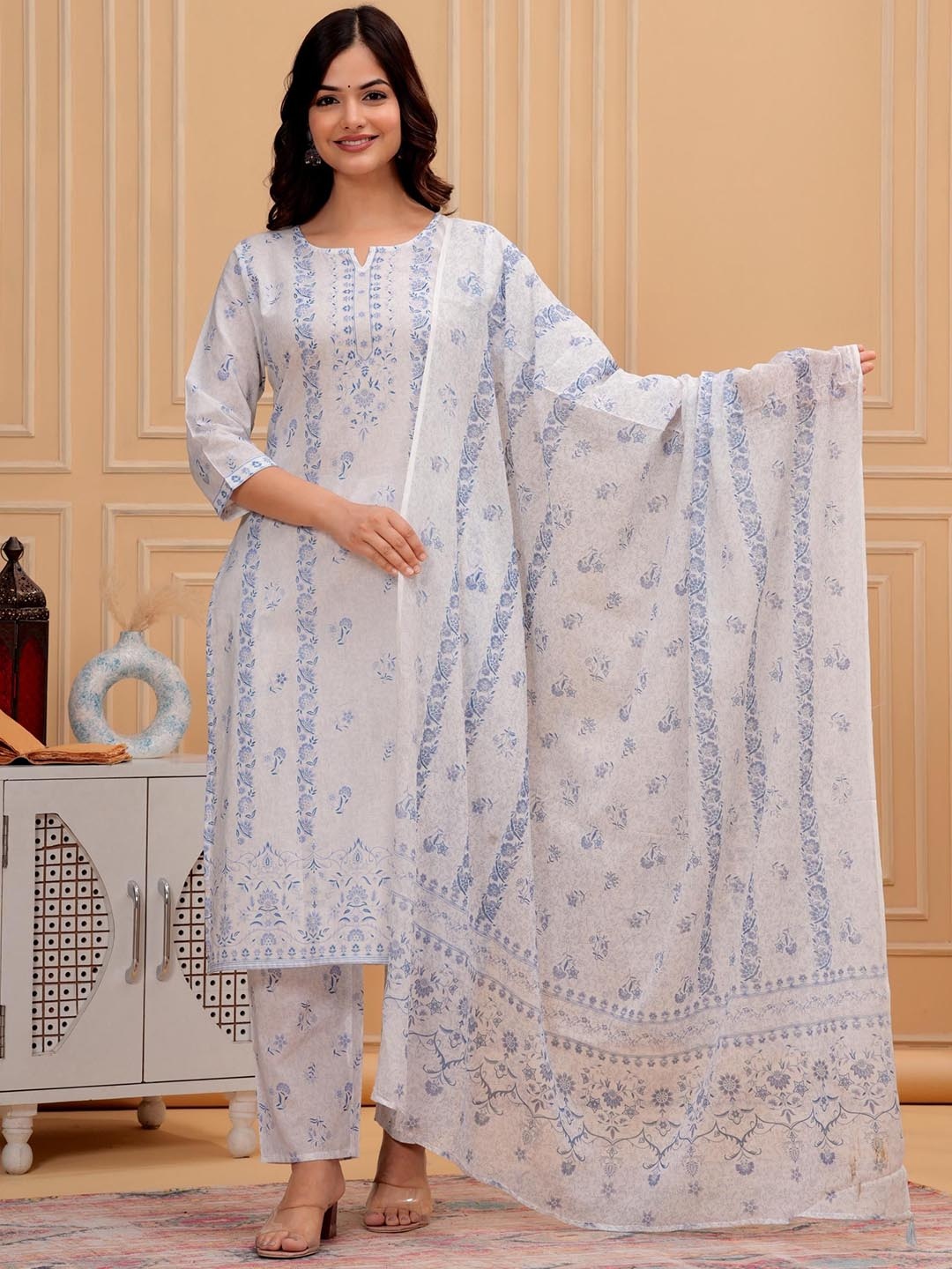 

Anouk Floral Printed Regular Pure Cotton Kurta With Trousers & Dupatta, Blue