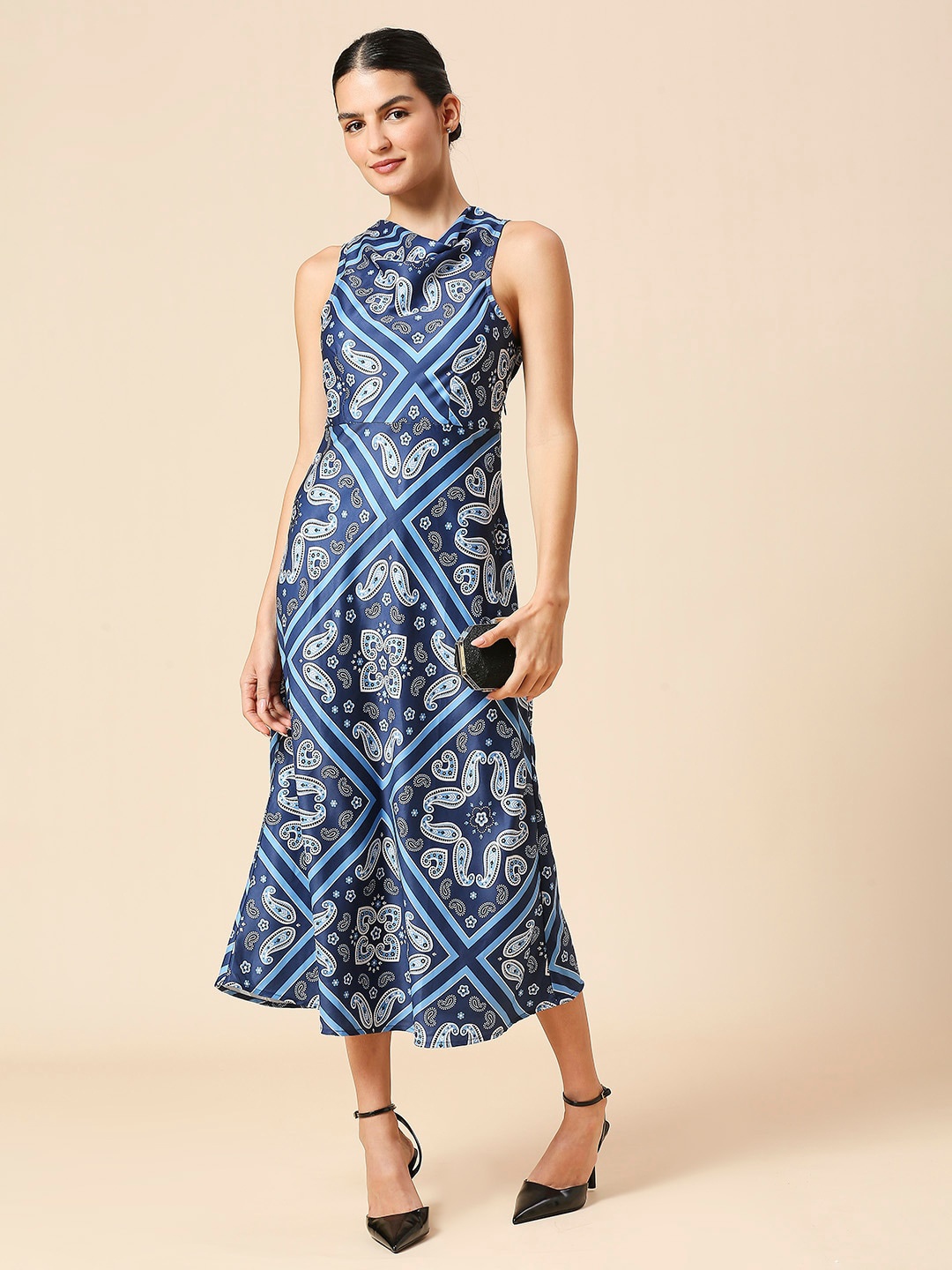 

Chemistry Ethnic Motifs Printed A-Line Midi Dress, Blue