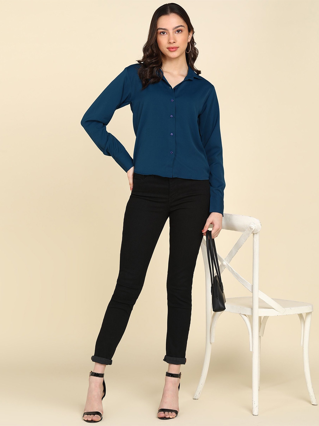 

DLOB Comfort Slim Fit Spread Collar Long Sleeves Satin Casual Shirt, Blue