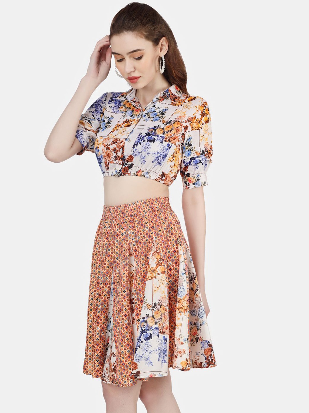 

Sukshat Floral Printed Flared Mid Skirts, Orange