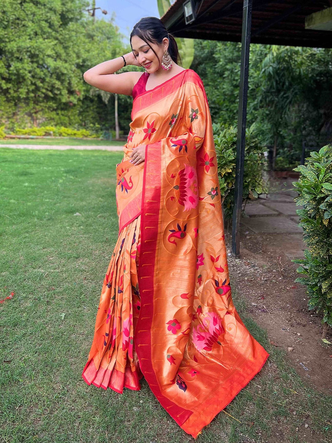 

DEVATITHI Woven Design Zari Paithani Saree, Yellow