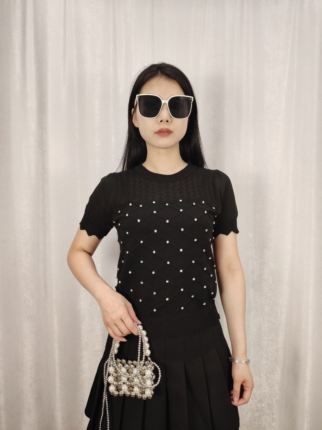 

StyleCast Black Embellished Round Neck Short Sleeves Top