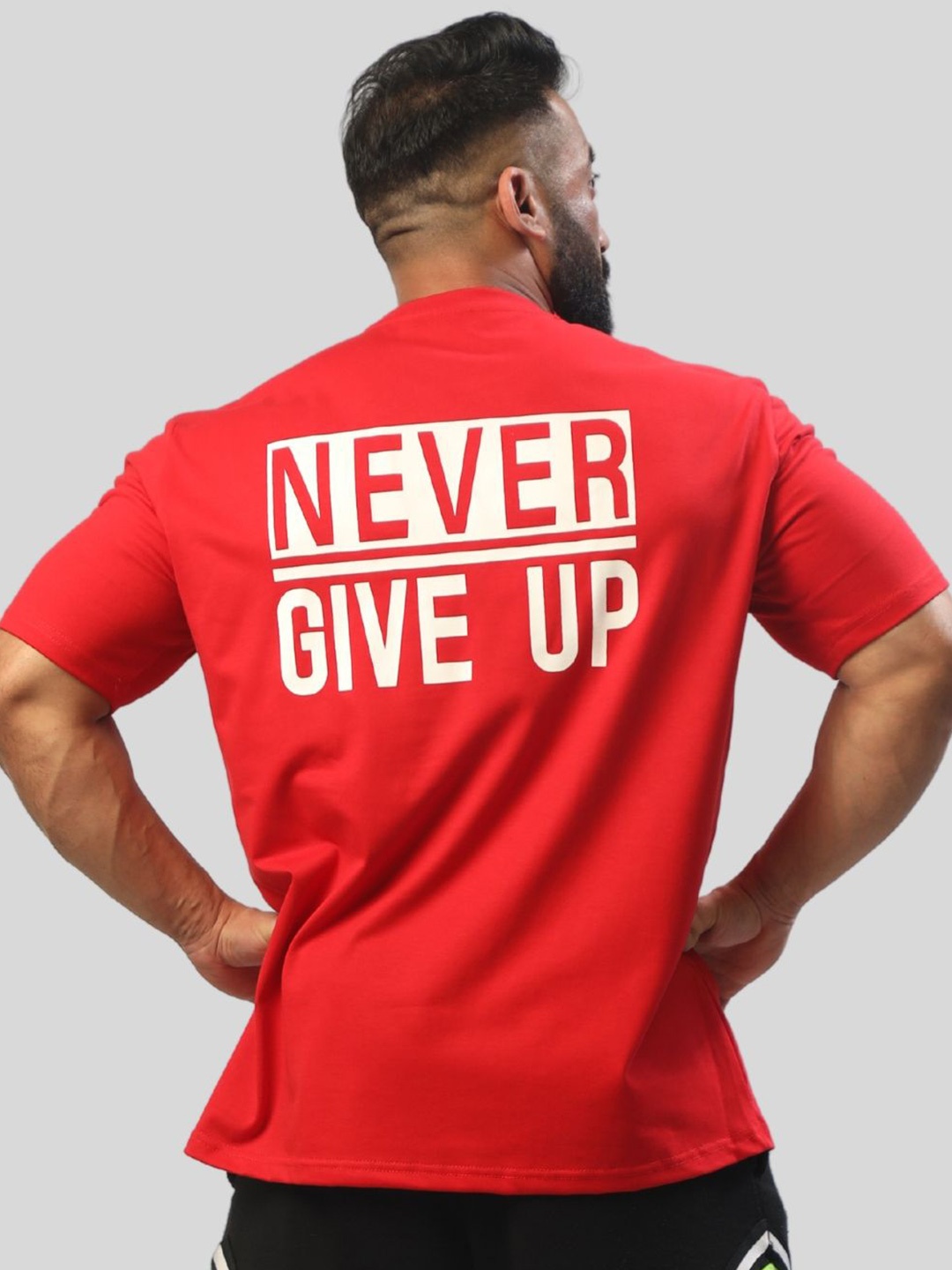 

Muscle Wolves Typography Printed Round Neck Short Sleeves Cotton T-shirt, Red