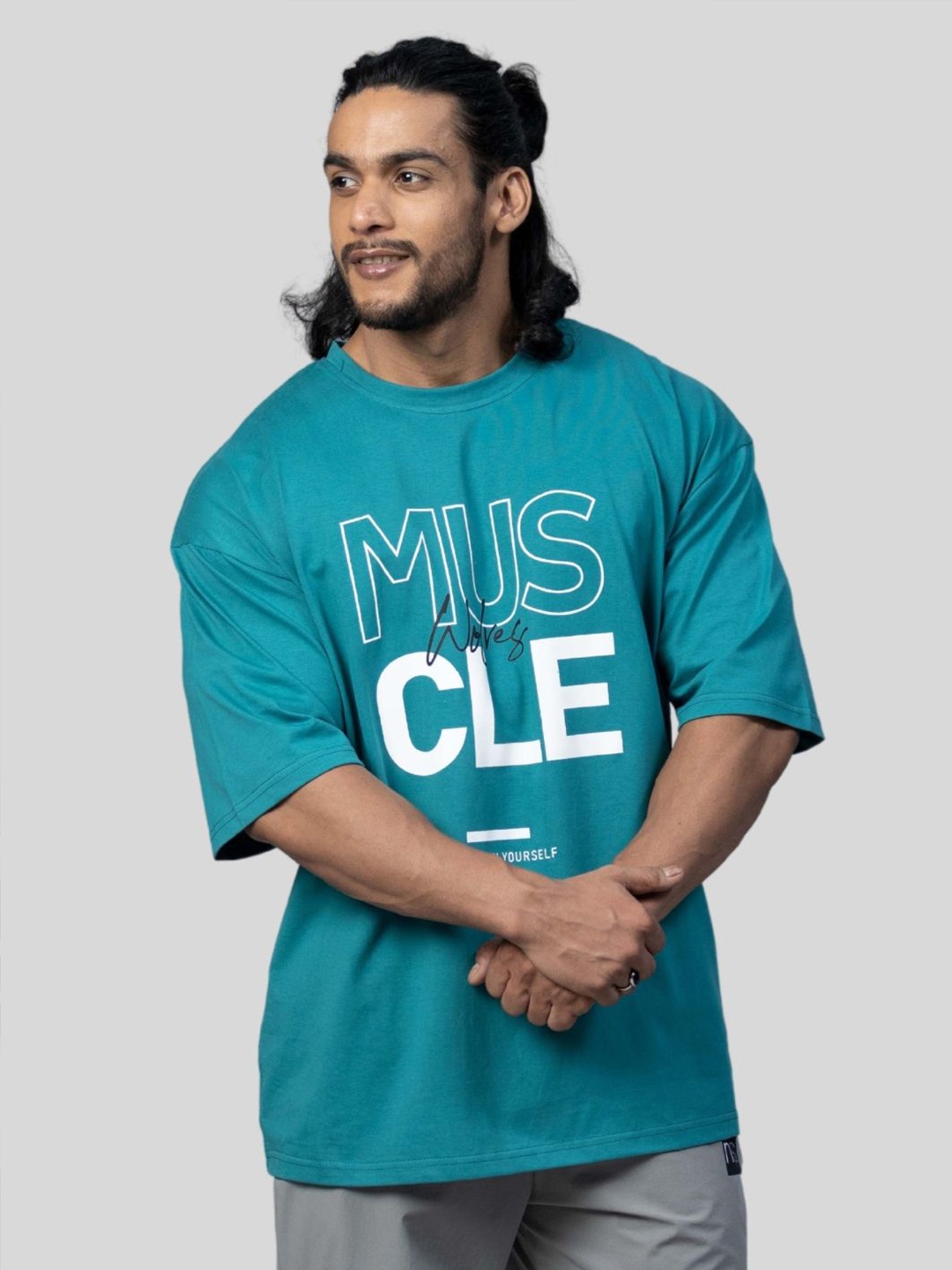 

Muscle Wolves Typography Printed Round Neck Short Sleeves Cotton T-shirt, Teal